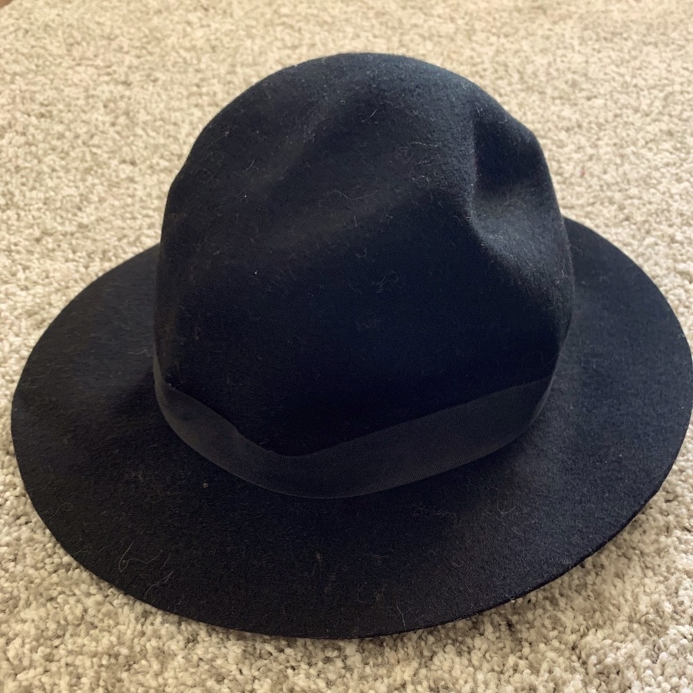 D&Y black fedora